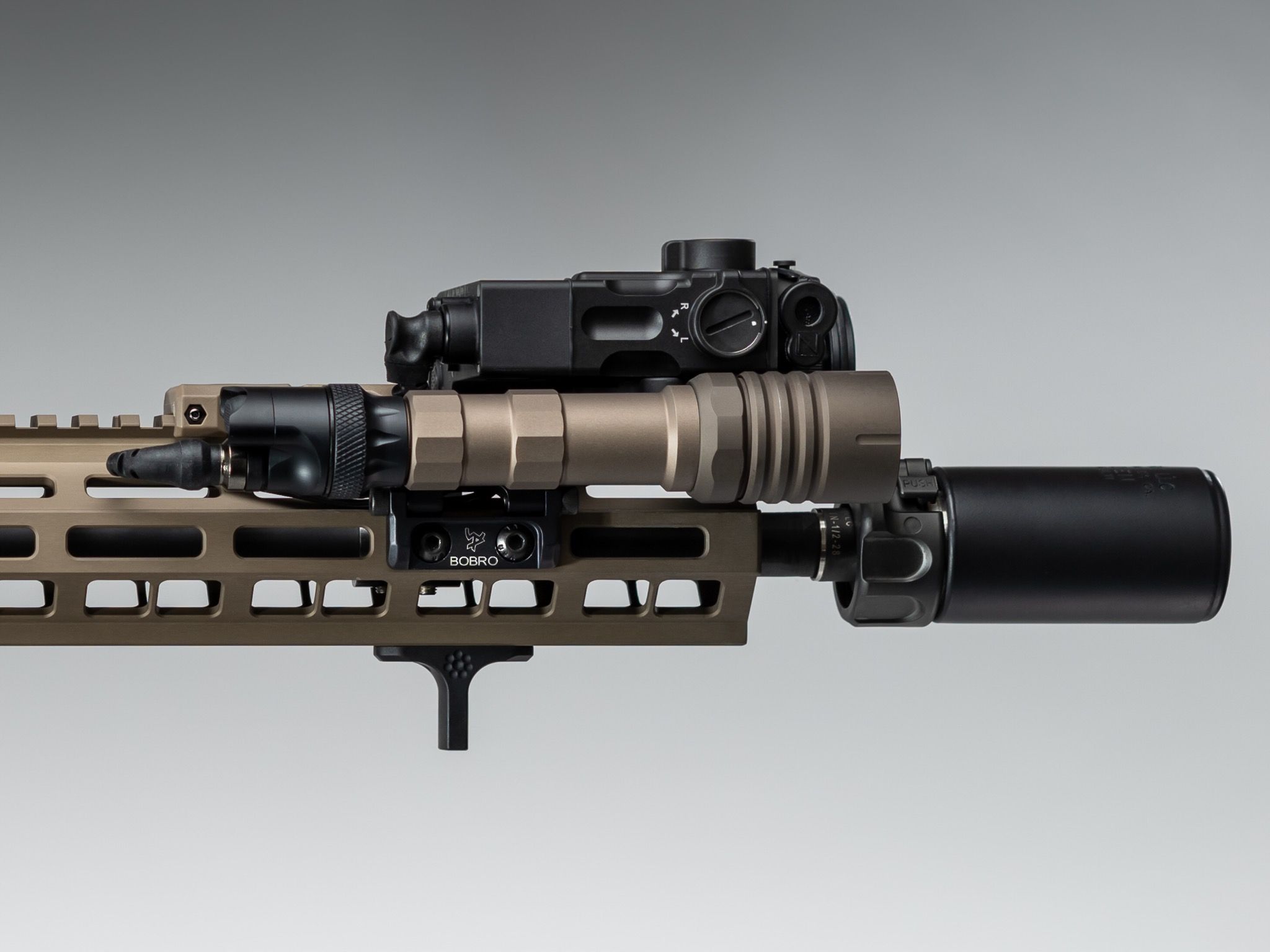 MLOK FIXED PIVOTING FLASHLIGHT MOUNTBM2FP000003